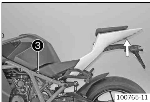 KTM 1190 RC8 R JP - Régler une position d'assise plus haute : - 5