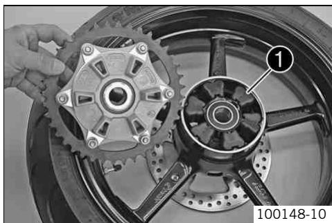 KTM 690 DUKE JP - Contrôler les joints amortisseurs du moyeu arrêté - 2