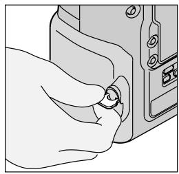 KODAK DCS 760 - Installation de la pile, de la carte PC et de l'objet - 2