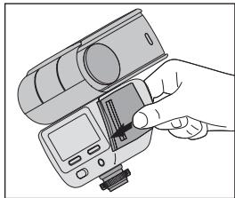 KODAK P20 ZOOM FLASH - INSTALLING THE BATTERIES - 1