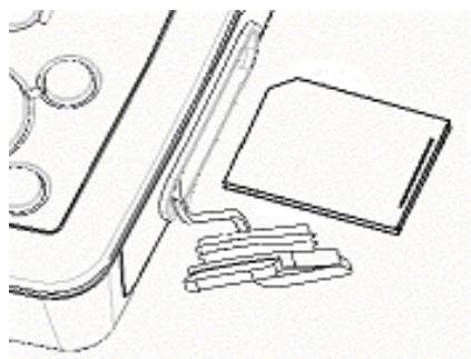 MAGELLAN FX324 - Installer une SD card - 1