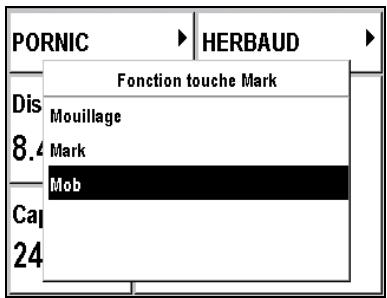 MAGELLAN FX324 - Activer la fonction homme à la mer (mob) - 1