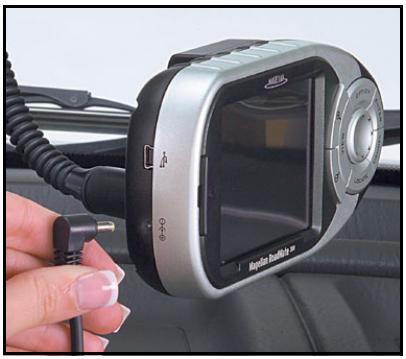 MAGELLAN MRM 360 - Installer le support de fixation pour pare-brise - 3