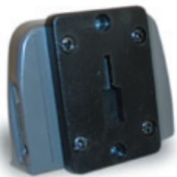 MAGELLAN ROADMATE 700 - Installation à l'aide du support de fixation pour pare-brise - 1