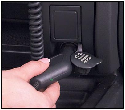 MAGELLAN ROADMATE 360 - Installer le support de fixation pour pare-brise - 4
