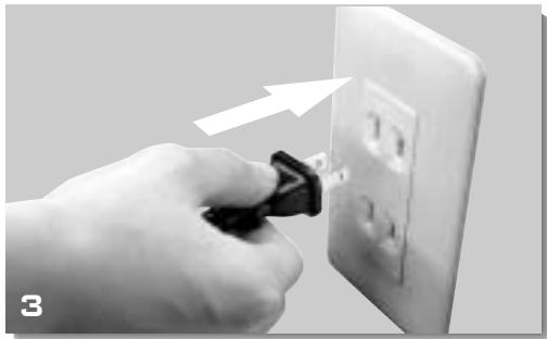 NINTENDO GAMECUBE - IMPORTANT: Avant de raccarder l'appareil Nintendo GameCube à un téléviseur, veuillez dire l'avertissement de dommage pouvant être causé à l'écran du téléviseur, dans le manuel de précautions spécifique compris avec ce produit. - 1