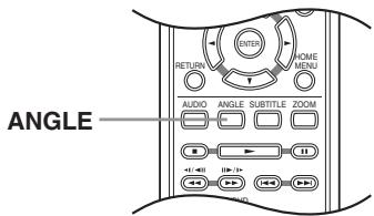 ONKYO DVSP405 - Cambio dell'angolo di visuale09a44078f.jpg)  
1

Per visualizzare, alternare o nascondere le informazioni visualizzate, premere DISPLAY più volte.

- Quando viene riprodotto un disco, le informazioni vengono visualizzate nella parte superiore dello schermo. - 2