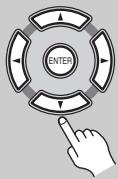 ONKYO DVSP405 - Important:izzazione.

![](images/55f27d94a0e4509541684cf584ca8d829ef547e6464384f39c7fb8338a98fa32.jpg)

Disc Navigator

Titolo

Capitolo

Le opzioni disponibili dipendono dal tipo di disco caricato e da se il disco è in riproduzione o meno, ma includono:

Titolo - Titoli da un DVD-Video.   
- Capitolo - Capitoli dal titolo attuale di un DVD-Video.   
- Traccia - Tracce da un Video CD.   
- Tempo - Anteprime da Video CD ad intervalli da 10 minuti.   
- Original: Titolo - Titoli originali da un DVD-R/-RW di modalità VR.   
- Original: Tempo - Anteprime presente dall'originale ad intervalli di 10 minuti.   
- Play List: Titolo - Playlist originali da un DVD-R/-RW di modalità VR.

- Play List: Tempo – Anteprime presente alla playlist ad intervalli di 10 minuti.

Lo schermo visualizza sino a sei anteprime video visualizzate unauponl'altra.Per visualizzare le sei anteprimeprecedenti i successivo, premere

 (Per visualizzare la pagina precedente o successiva non è necessario attendere che tutte le anteprime abbiano finito di venire riprodotte.)

3

![](images/b46ddab5a5b33341453adf7985b5d9b8db24a03dffa07d1e0e13dbe6d906d970.jpg)

Scegliere l'anteprima del materiale che si vuole riproduire.

![](images/5456c5c985ea70198d74a75fa973d38d4ea65c746f4050791f0ac962ac5b8d31.jpg)

![](images/b399cc27e8b611d5b2634dbda9d47b0a1b2b7bd23527594a1087c25b8f44bfee.jpg)

![](images/61fa8743deb8dd81036706e8c7f970446a795d007523a64cd3f988321f4fce97.jpg)

Disc Navigator: Tiolo 01:49

Potete scegliere un'anseprima o con i pulsanti del cursore ( / / / ) e ENTER o con i pulsanti numerici.

Per usare i pulsanti numerici, impostare un numero a due cîfre e quindi premere ENTER.



Non potete usare "Disc Navigator" con Video CD nella modalità PBC. - 5
