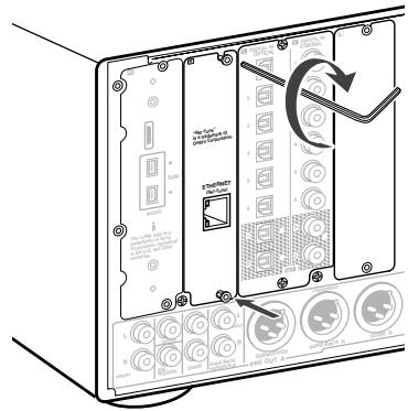 ONKYO RDC-7.1 - Fixez fermement la carte sur l'RDC-7.1 à l'aide des vis otez precedemment. - 1