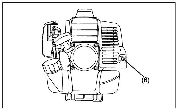 DOLMAR MS-3212 - Reinigen der Schalldämpfer-Auslaßöffnung - 4