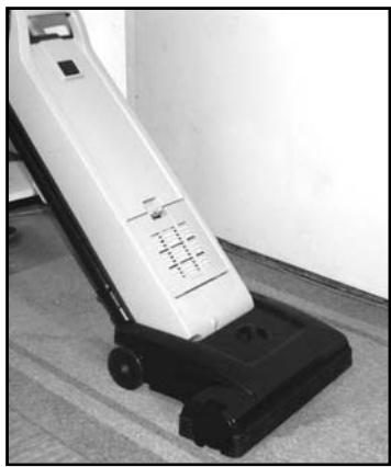 NILFISK SPECTRUM 15S - REMARQUE! Débranchetz derniers le cordon d'alimentation avant toute opération de maintenance sur l'appareil. - 4