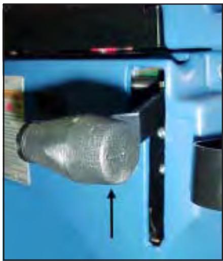 NILFISK SCRUBTEC 795 - BEDIENELEMENTE UND FUNKTIONEN - 5
