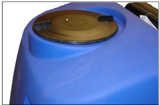 NILFISK SCRUBTEC BOOST R - Verricht deze procedures aan het begin van uw Dienst. - 2