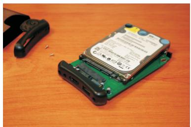 PEEKTON MINIPEEK 259 - Installation du disque dur - 5
