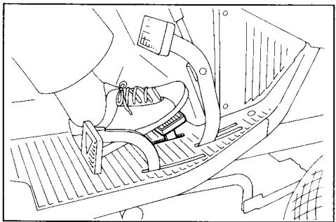 ISEKI TONDEUSE AUTOPORTEE SG15 - COMMENT STABILISER LA VITESSE D'AVANCEMENT - 1