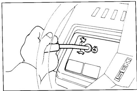 ISEKI TONDEUSE AUTOPORTEE SG15 - ARRET NORMAL: - 1
