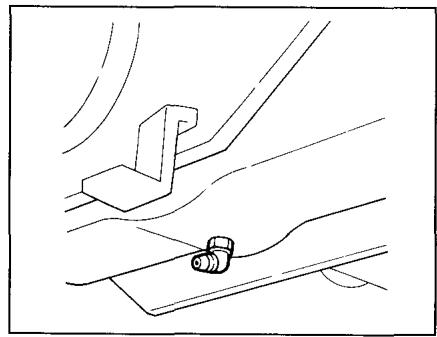 ISEKI TONDEUSE AUTOPORTEE SG15 - GRAISSAGE - 2