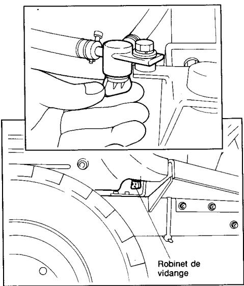 ISEKI TONDEUSE AUTOPORTEE SG15 - Important: - 1