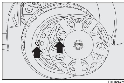 FIAT MULTIPLA II - REMONTAGE D'UNE ROUE NORMALE - 2