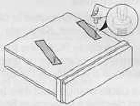 LIFETEC LT80600 - Montage de l'autoradio dans l'emplacement ISO - 1