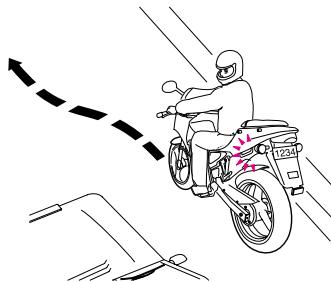 DAELIM ROADWINR - CAUTION - 3