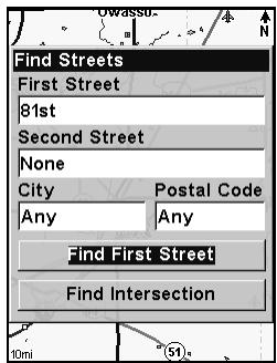 LOWRANCE IFINDER H2OC - Menu de recherche des rues (gauche); rechercher une rue en fonction de son nom (droite). - 1