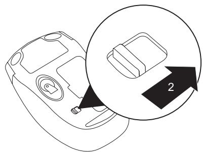 FUJITSU SIEMENS AMILO DESKTOP SI 3535 - Batterien in die Maus einsetzen - 2