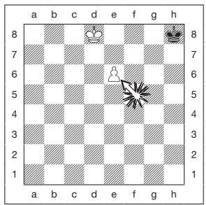 SAITEK TALKING CHESS TRAINER - Capturing and Special Moves - 4