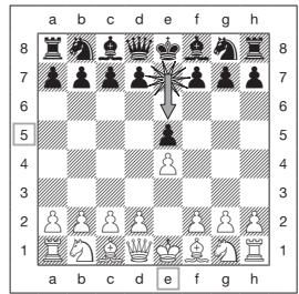 SAITEK TALKING CHESS TRAINER - 8
