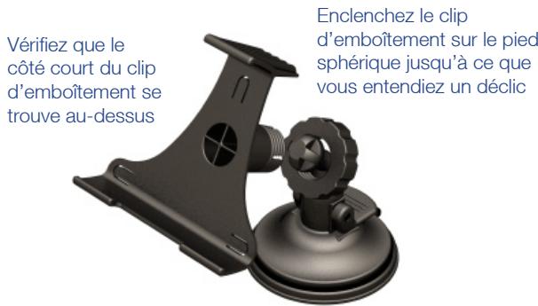 NAVMAN ICN 620 - Fixation au tableau de bord à l'aide de la ventouse ou du pavé adhésiF - 2