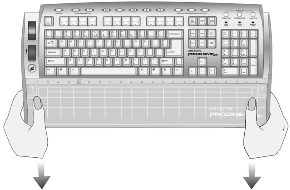 CREATIVE PRODIKEYS DM - Retrait de la protection du clavier du synthétiseur - 1