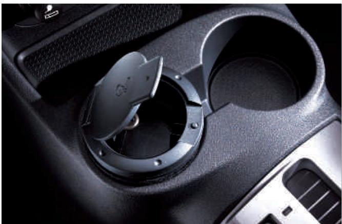 HYUNDAI GETZ - Bac de rangement sous le volant - 1