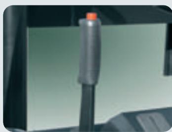 HYUNDAI 25BH-7 - Solide arceau protecteur - 1