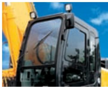 HYUNDAI R210LC-7A - Sortie de secours par la vitre arriere - 1