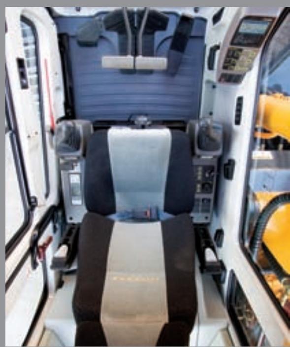 HYUNDAI R360LC-7A - Conception très silencieuse - 1