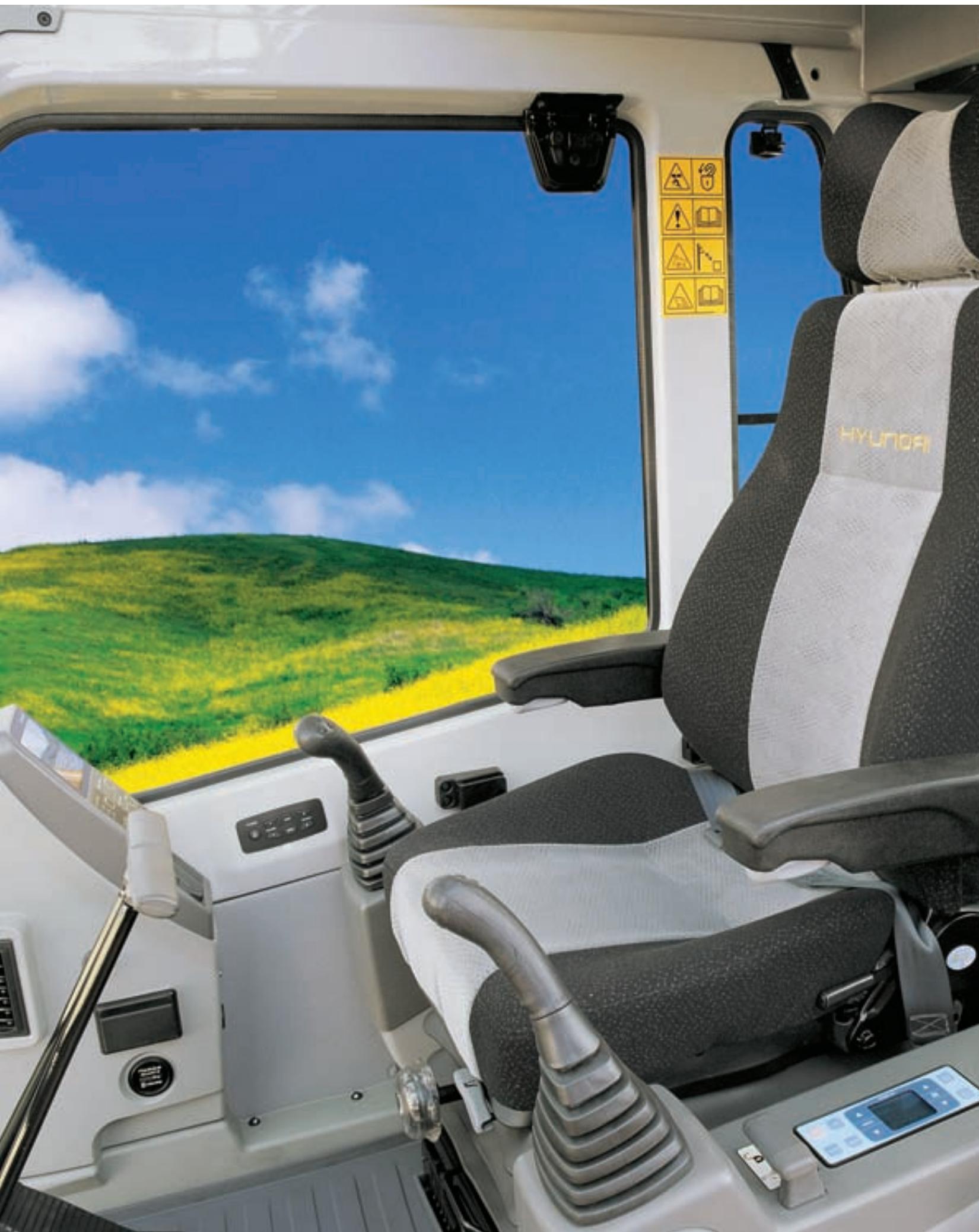 HYUNDAI R360LC-7A - Commande Radio CD - 3