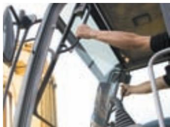 HYUNDAI R55W-7A - Radio et CD - 11