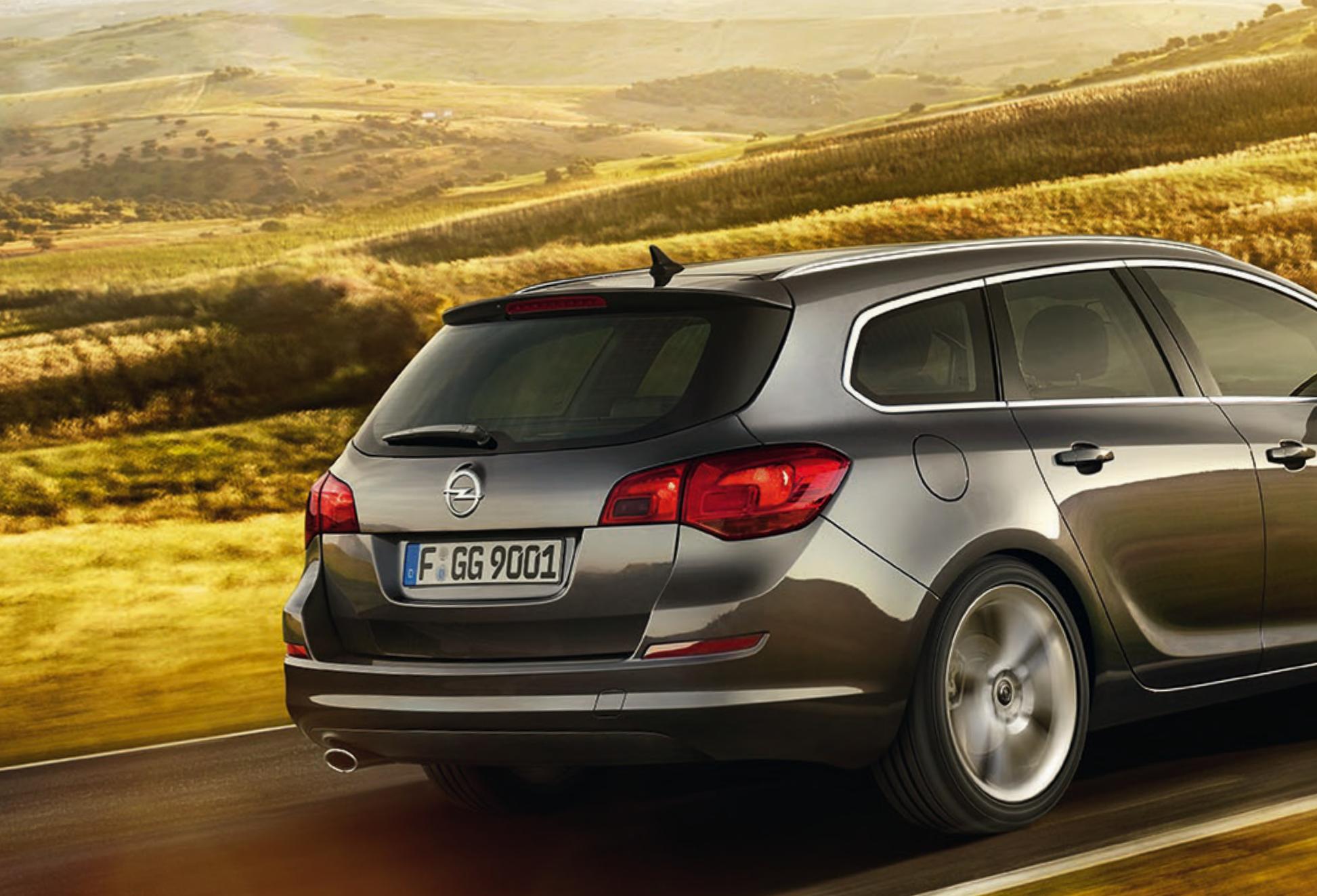 OPEL ASTRA SPORTS TOURER - 2