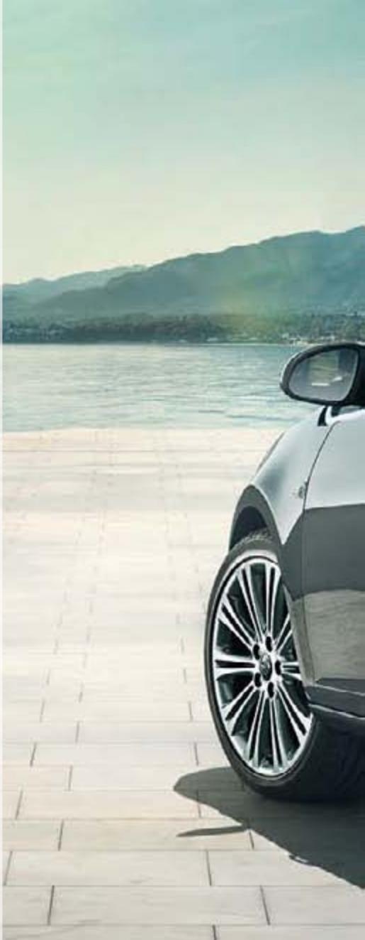 OPEL ASTRA SPORTS TOURER - Espace supplémentaire sous le plancher. - 3