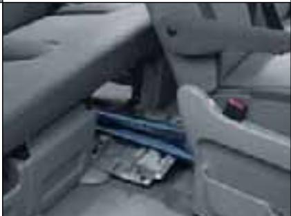 OPEL VIVARO LIFE - Tiroir sous le siège du passager. - 3