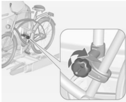 OPEL ASTRA IV - Montage du porte-vélo - 3