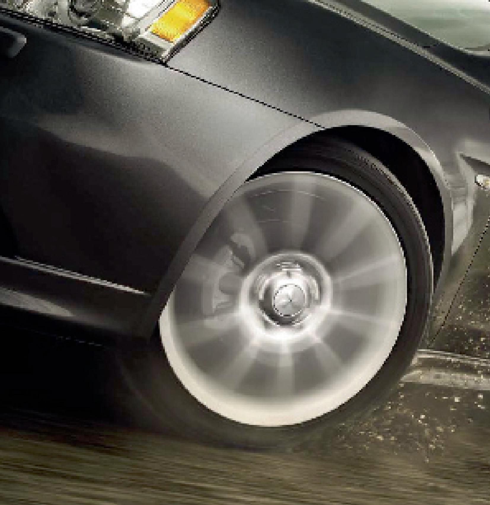 MITSUBISHI LANCER SPORTBACK - UNE BASE SOLIDE - 2