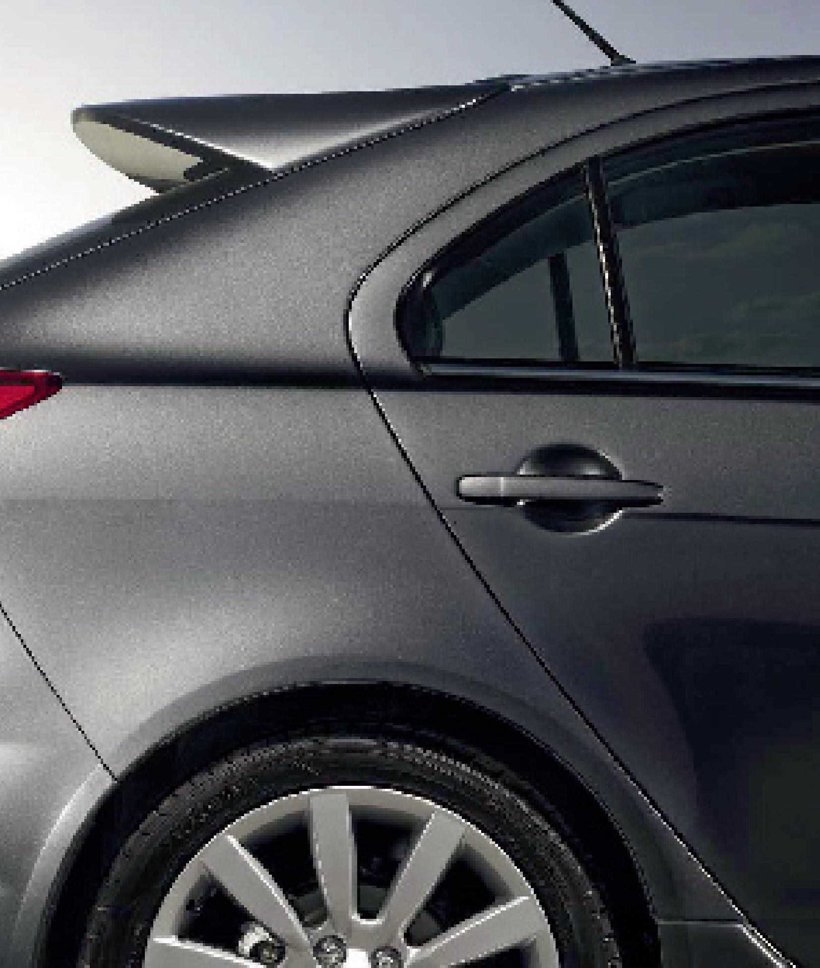MITSUBISHI LANCER SPORTBACK - 1
