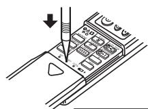 MITSUBISHI PKFY-P-NKMU-E - Insertion/remplacement de la pile - 2