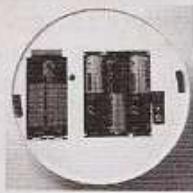 IDK MULTIMEDIA DET-200 - MISE EN PLACE DES PILES - 2