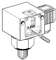 HONEYWELL DWR - Pressure limiters with mechanical interlock of the switching state (applies for DWR and roughly for DGM) - 1