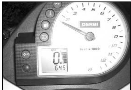 DERBI GP1 125 - Nullstellung des Service-Zählers: - 1