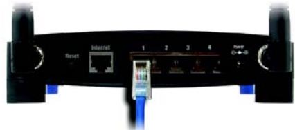 LINKSYS WRT54GS - Anschlieben des Routers - 2