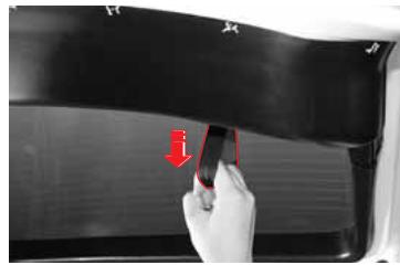 SSANGYONG ACTYON - Ouverture eu hayon avec la clé de contact - 3