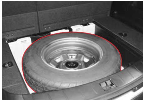 SSANGYONG ACTYON SPORTS - DEPOSE DE LA ROUE DE SECOURS (ACTYON) - 1